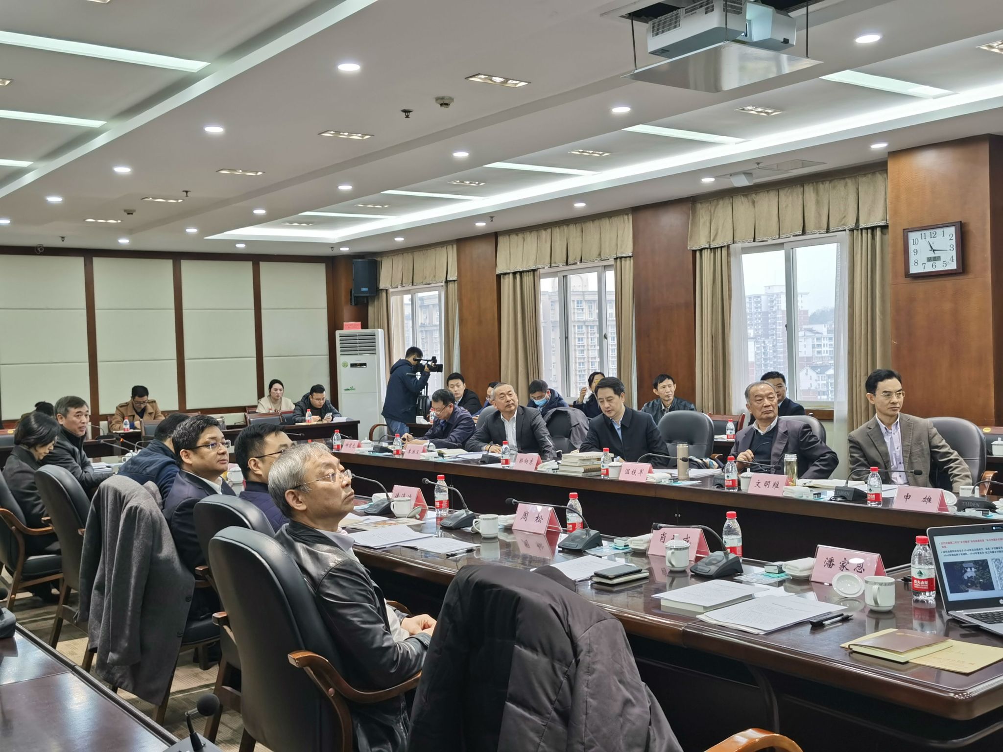 图3.jpg