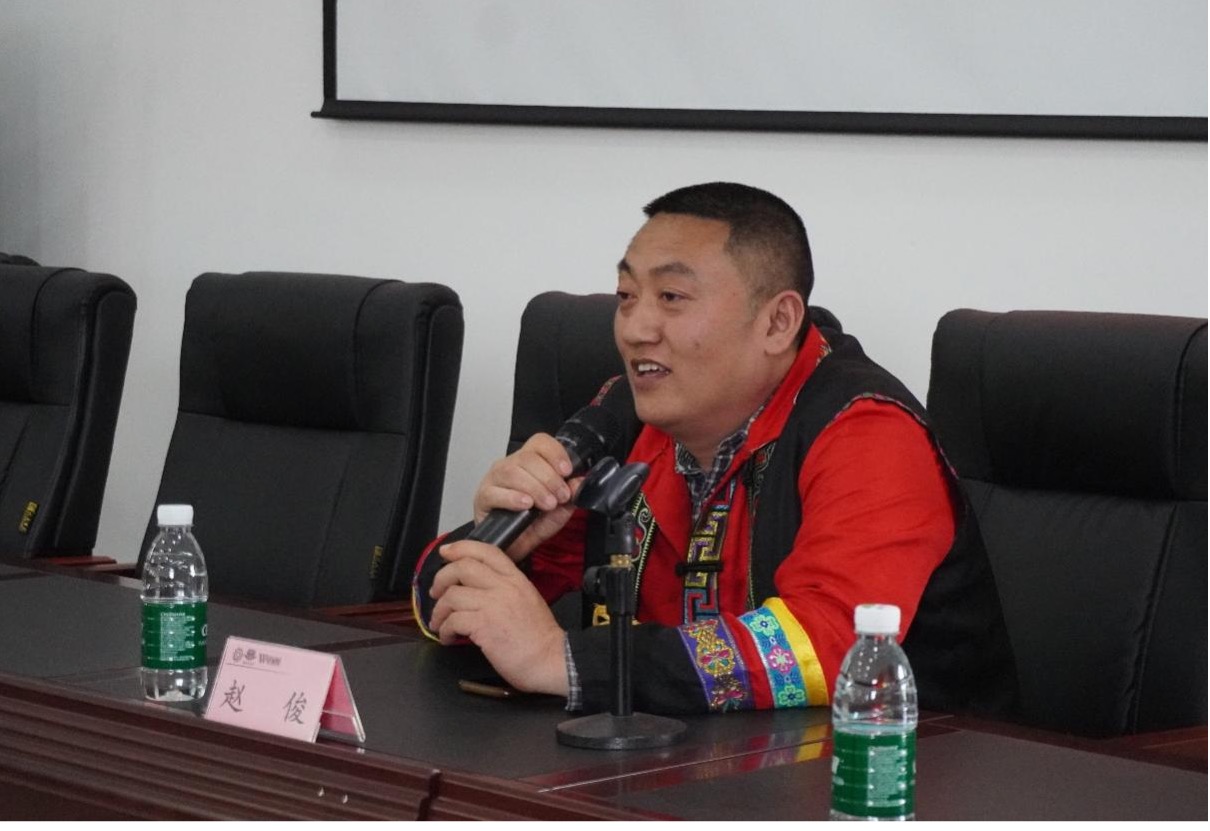图11赵俊书记现场教学.jpg
